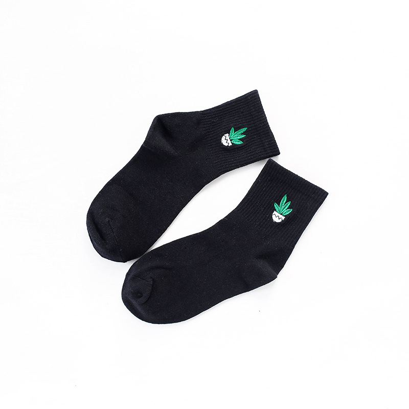 Cartoon Embroidery Ms. Socks Ins Wild Wind Socks Spring And Summer Fashion Cotton Tube Socks